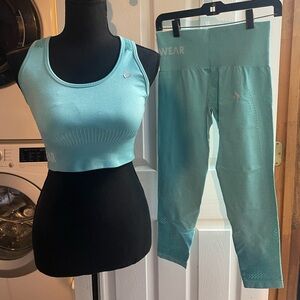 Women's Aqua Activewear Set